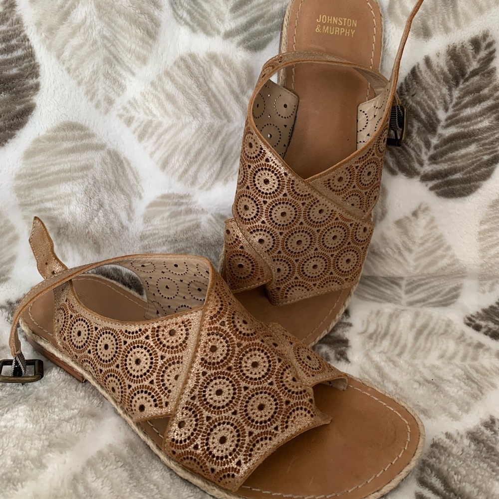 Johnston & Murphy Sandals